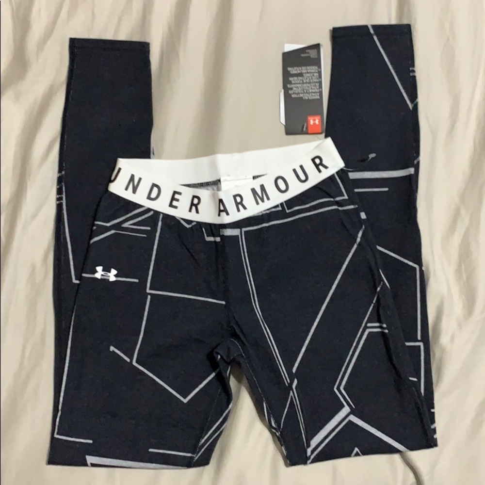 Women’s Under Armour Leggings -Size XS
